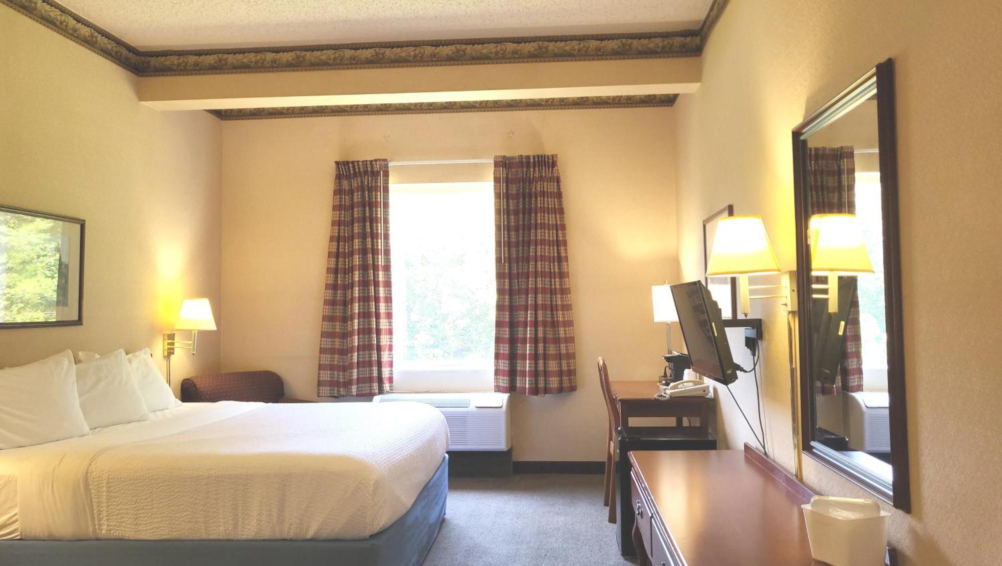 Magnuson Hotel West Liberty Esterno foto
